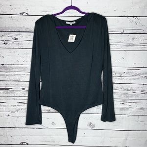 One One Six NWT Size 3X Dark Gray V-Neckline Thong Style Snap Button Bodysuit